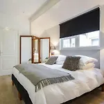 Palm Apartment Amsterdam